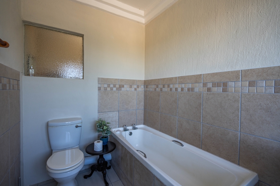 3 Bedroom Property for Sale in Seafield Eastern Cape